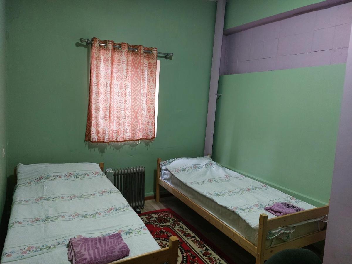 Konok Center Osh Hotel Ngoại thất bức ảnh