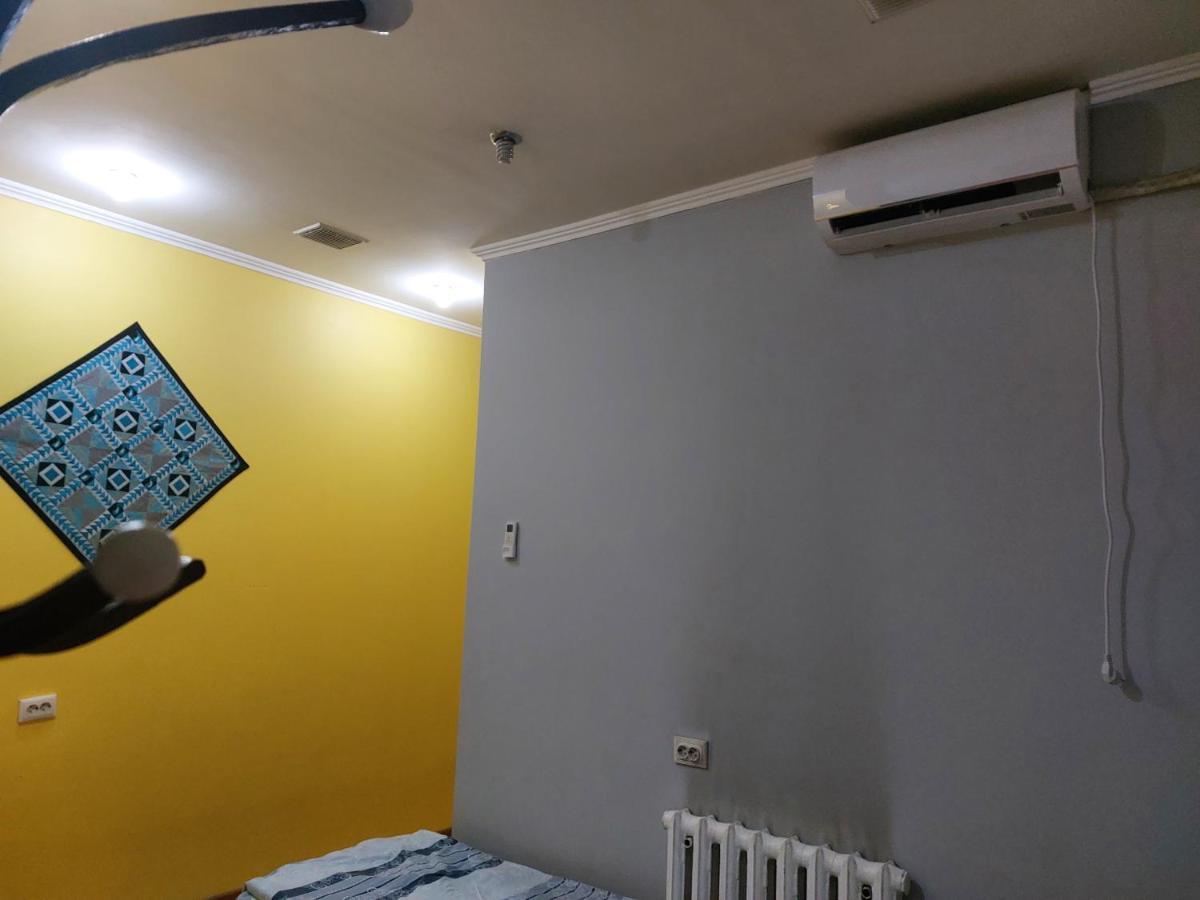 Konok Center Osh Hotel Ngoại thất bức ảnh