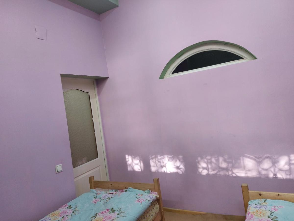 Konok Center Osh Hotel Ngoại thất bức ảnh